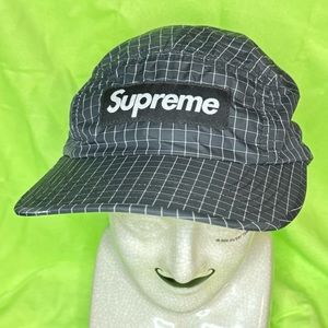 Supreme 5 Panel